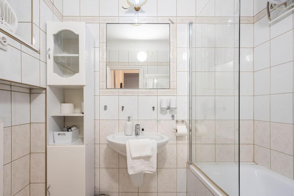 Mirage Monte Apartment บูดาเปสต์ ภายนอก รูปภาพ